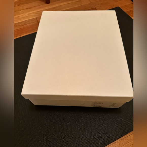 The Row boots - Picture 3 of 8